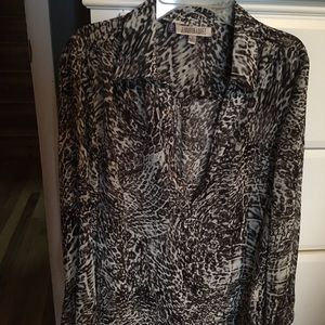 Jennifer Lopez blouse